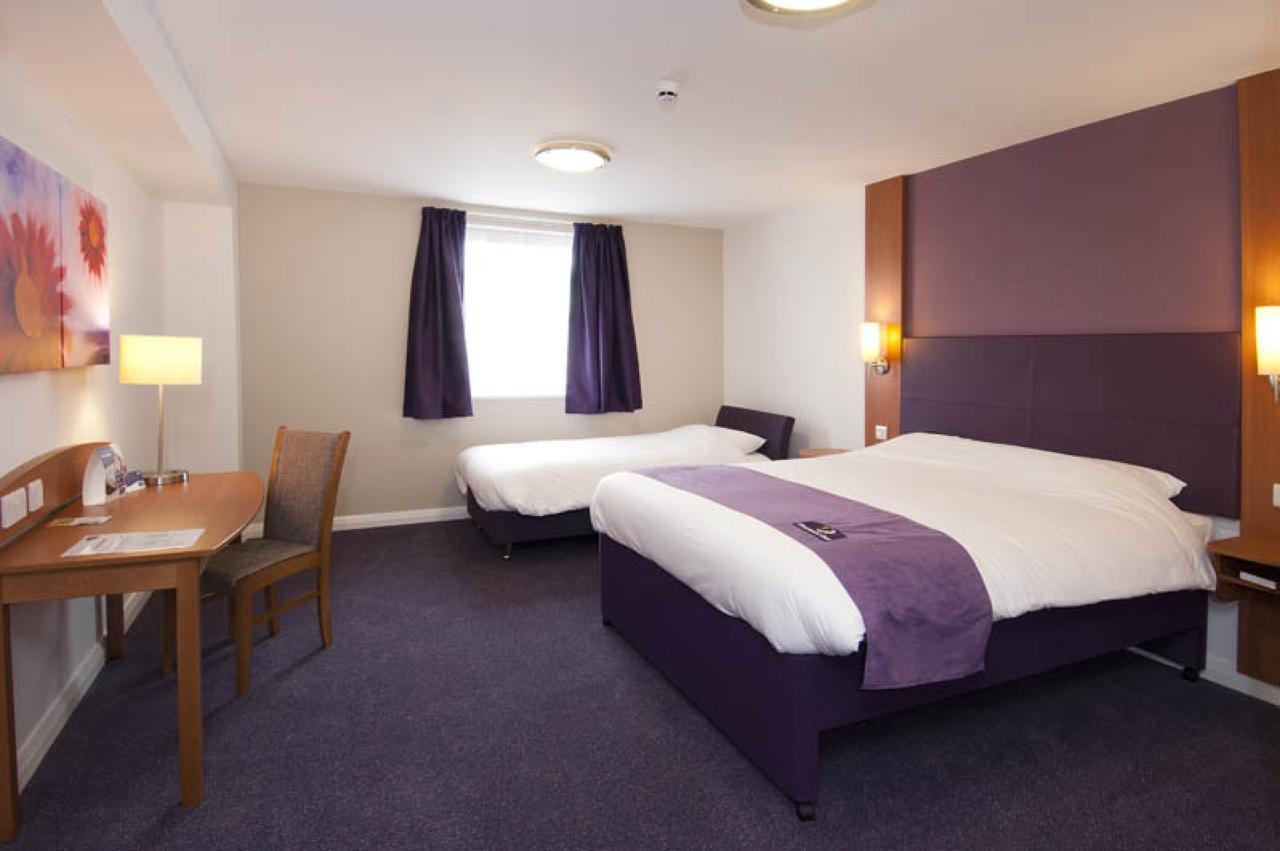 Premier Inn London Stratford Δωμάτιο φωτογραφία